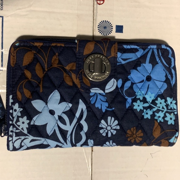 Vera Bradley Floral Wallet (EUC) - Picture 1 of 8
